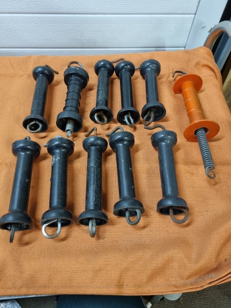 schrikdraad poortgreepen 11 stuks, 'T Olde Gre-j, Info@toldegrej.nl, Endepoelstraat 20f Didam