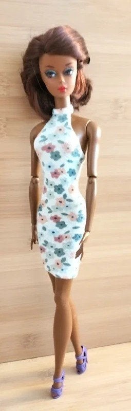 11"Silkstone Barbie fashion by A.R.O, Verzamelen, Poppen, Nieuw, Pop, Verzenden