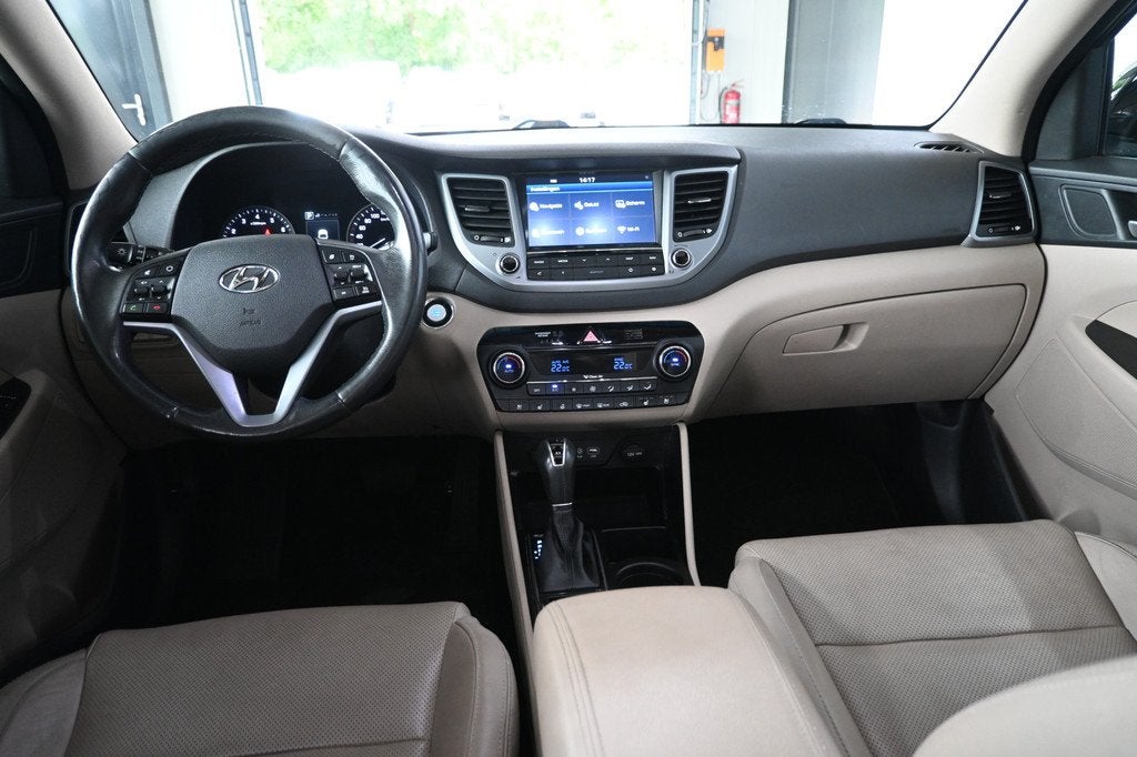 Hyundai Tucson 1.6 T-GDi Premium 4WD Automaat Panoramadak Na, Auto's, Hyundai, Gebruikt, 4 cilinders, Met garantie (alle), Zwart