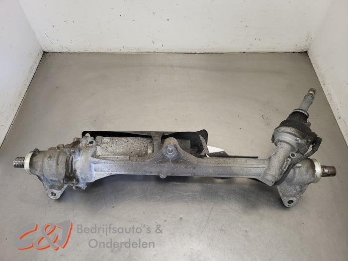 Stuurhuis Bekrachtigd van een Mercedes Sprinter, Gebruikt, -, Ophalen of Verzenden, -