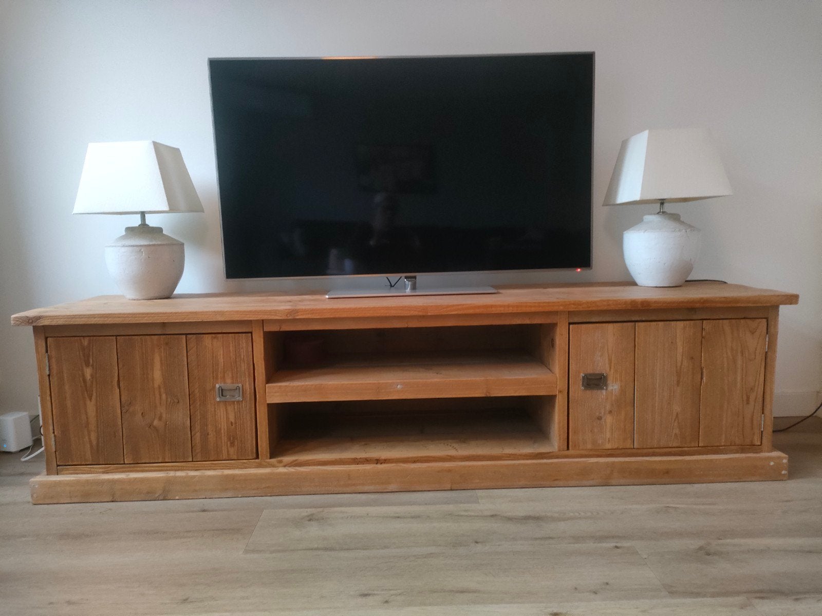 Robuust steiger houten tv-meubel met opbergruimte, Ophalen, Landelijk, Robuust, Zo goed als nieuw, 200 cm of meer
