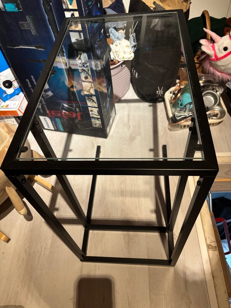 Vittsjo Laptoptafel / bijzettafel, Huis en Inrichting, Tafels | Bijzettafels, Ophalen, Gebruikt, 55 tot 75 cm, Glas