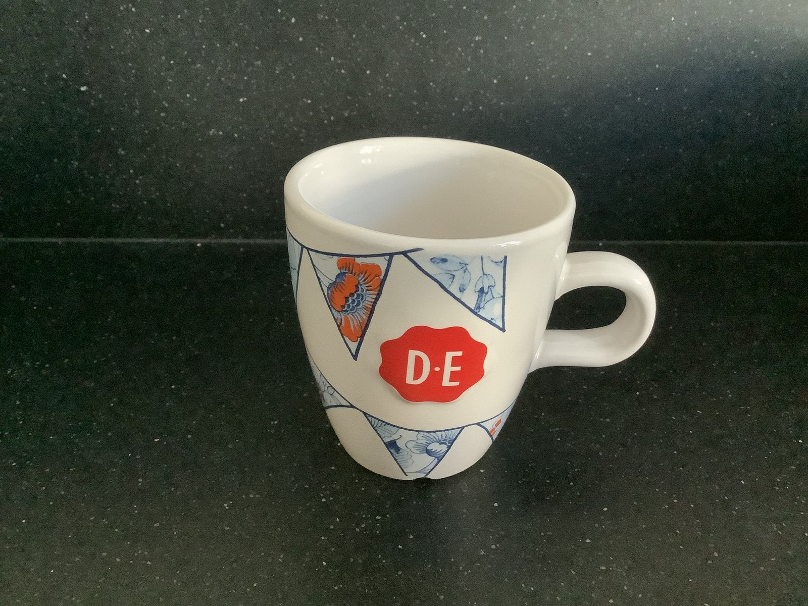 DE douwe egberts koffie kopje c1000 burendag, Huis en Inrichting, Keuken | Servies, Ophalen of Verzenden, Zo goed als nieuw, Overige stijlen