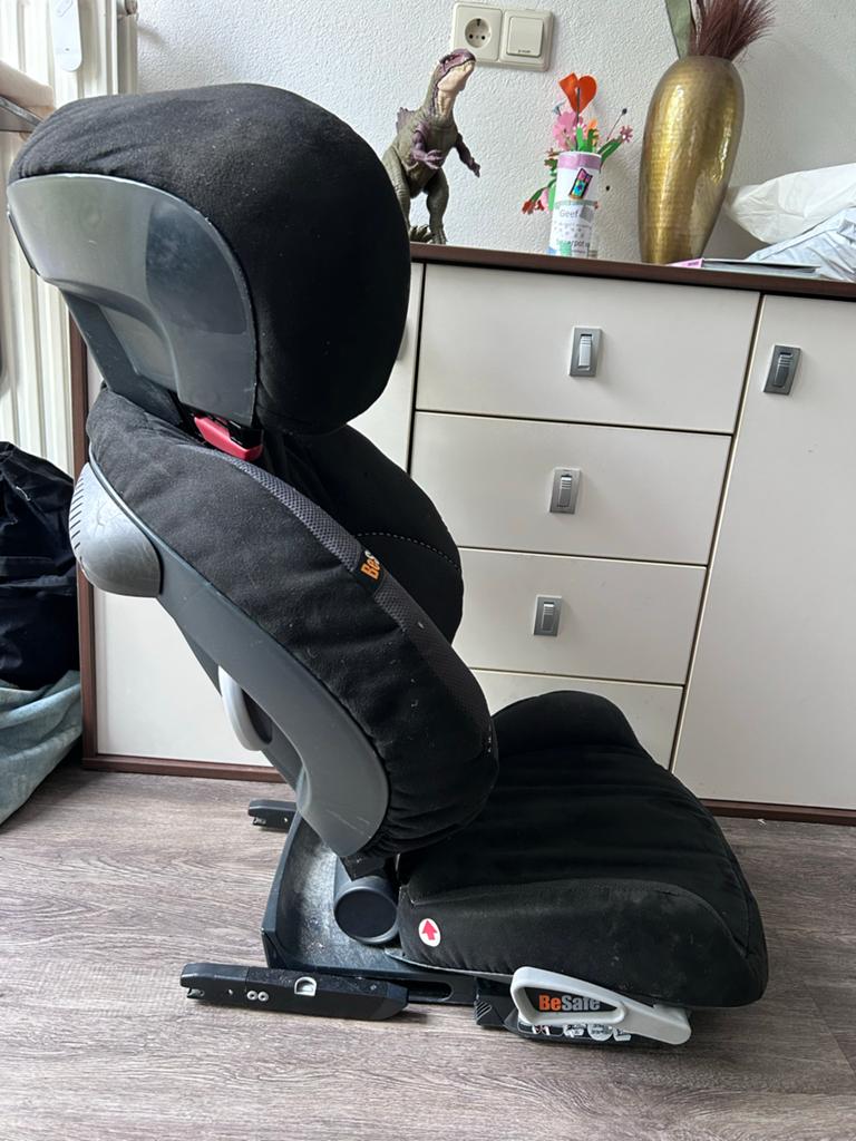 BeSafe Izi Up X3 Fix autostoel 15-36 kg gordel isofix combi, Kinderen en Baby's, Autostoeltjes, Zo goed als nieuw, Overige merken