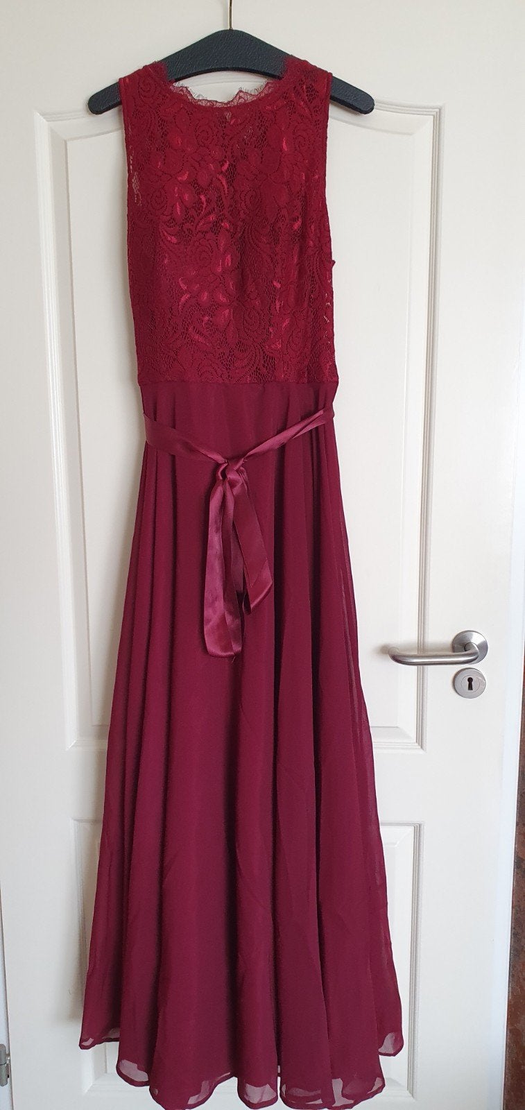 Rosera Galajurk Bordeauxrood Kant Maat 46, Kleding | Dames, Galajurk, Maat 46/48 (XL) of groter, Ophalen of Verzenden, Zo goed als nieuw