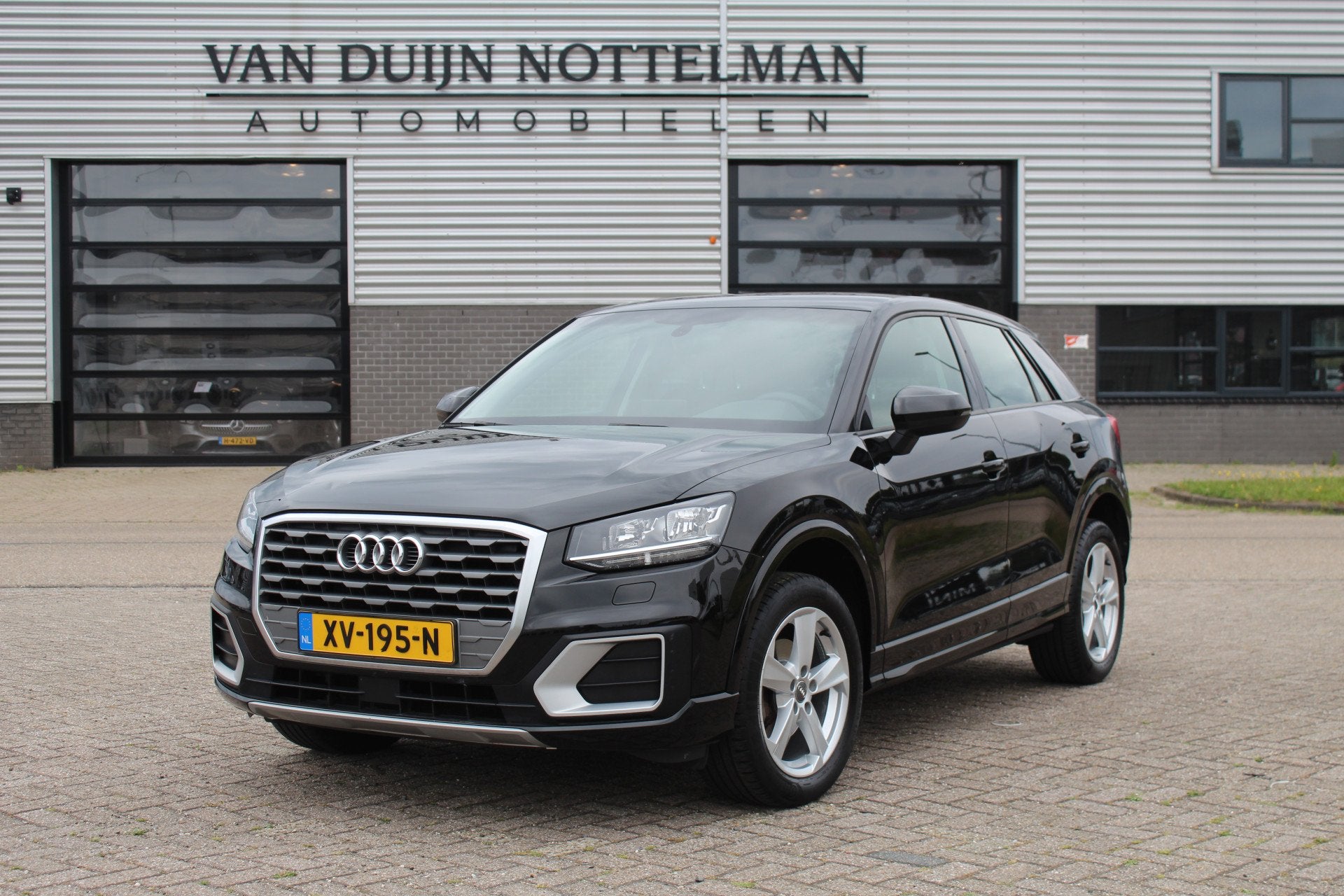 Audi Q2 30 TFSI Sport Pro Line / Navigatie / Trekhaak / N.A., Auto's, Voorwielaandrijving, Dealer onderhouden, Stof, Gebruikt