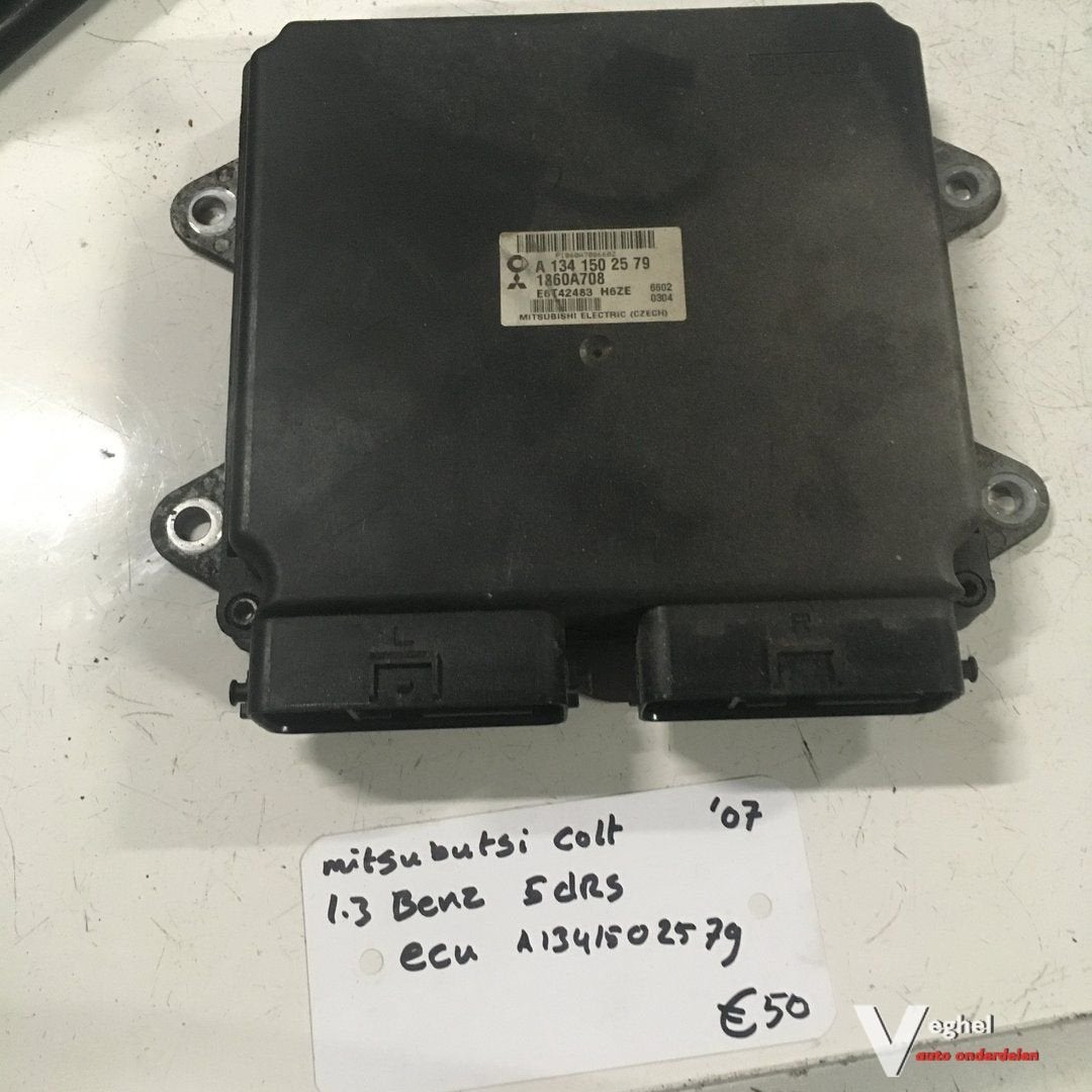 Mitsubishi Colt 1.3 benzine 2007 5 drs ECU  134 150 25 79