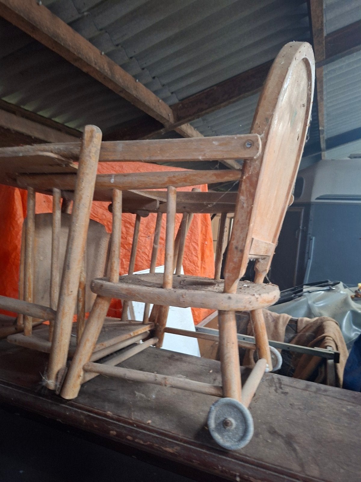 Oude houten kinderstoel - opknapper, Kinderen en Baby's, Ophalen of Verzenden, Gebruikt, Overige typen