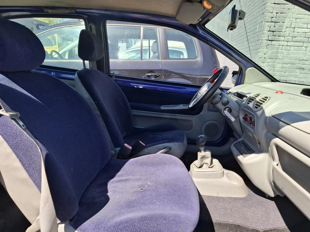 Renault Twingo 1.2-16V Privilège Stuurbekr. APK 2027 ✅, 4 cilinders, Origineel Nederlands, Bedrijf, 820 kg