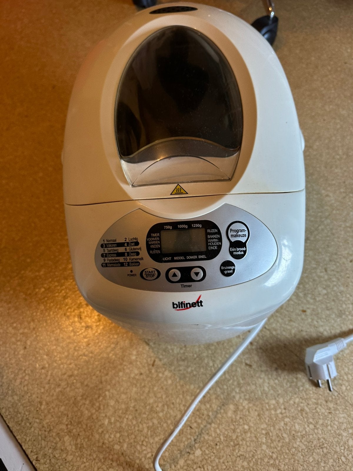 Goede broodbakmachine, Witgoed en Apparatuur, 400 tot 800 gram deeg, Ophalen, Gebruikt