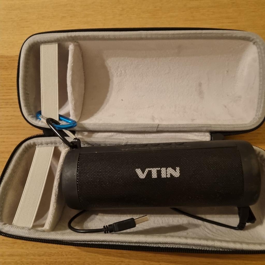Beschermhoes voor speaker (bijv. JBL) met musketonhaak, Ophalen of Verzenden, Zo goed als nieuw