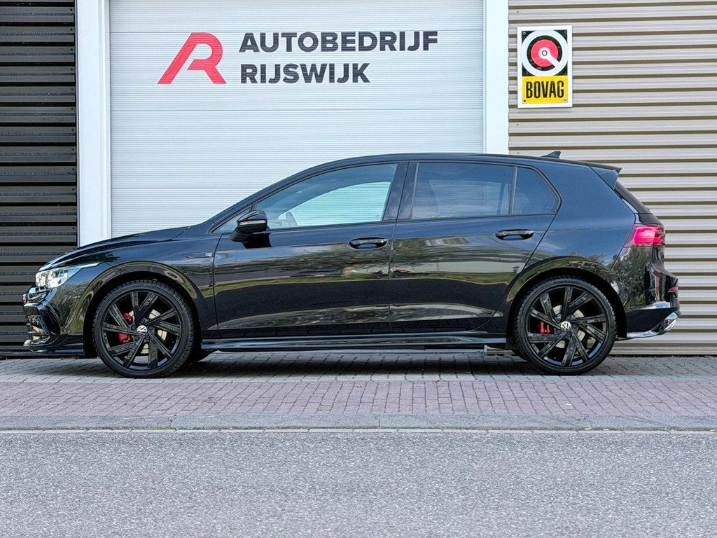 Volkswagen Golf 1.5 TSI 3x R-Line Matrix/Camera/Acc, Auto's, 12 maanden, 4 cilinders, Zwart, Origineel Nederlands