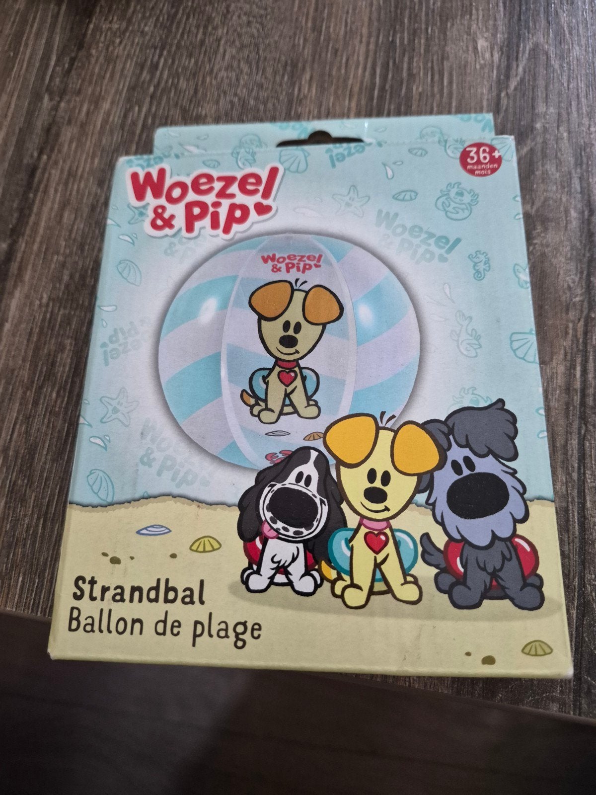 nieuw woezel & pip strandbal, Ophalen, Nieuw