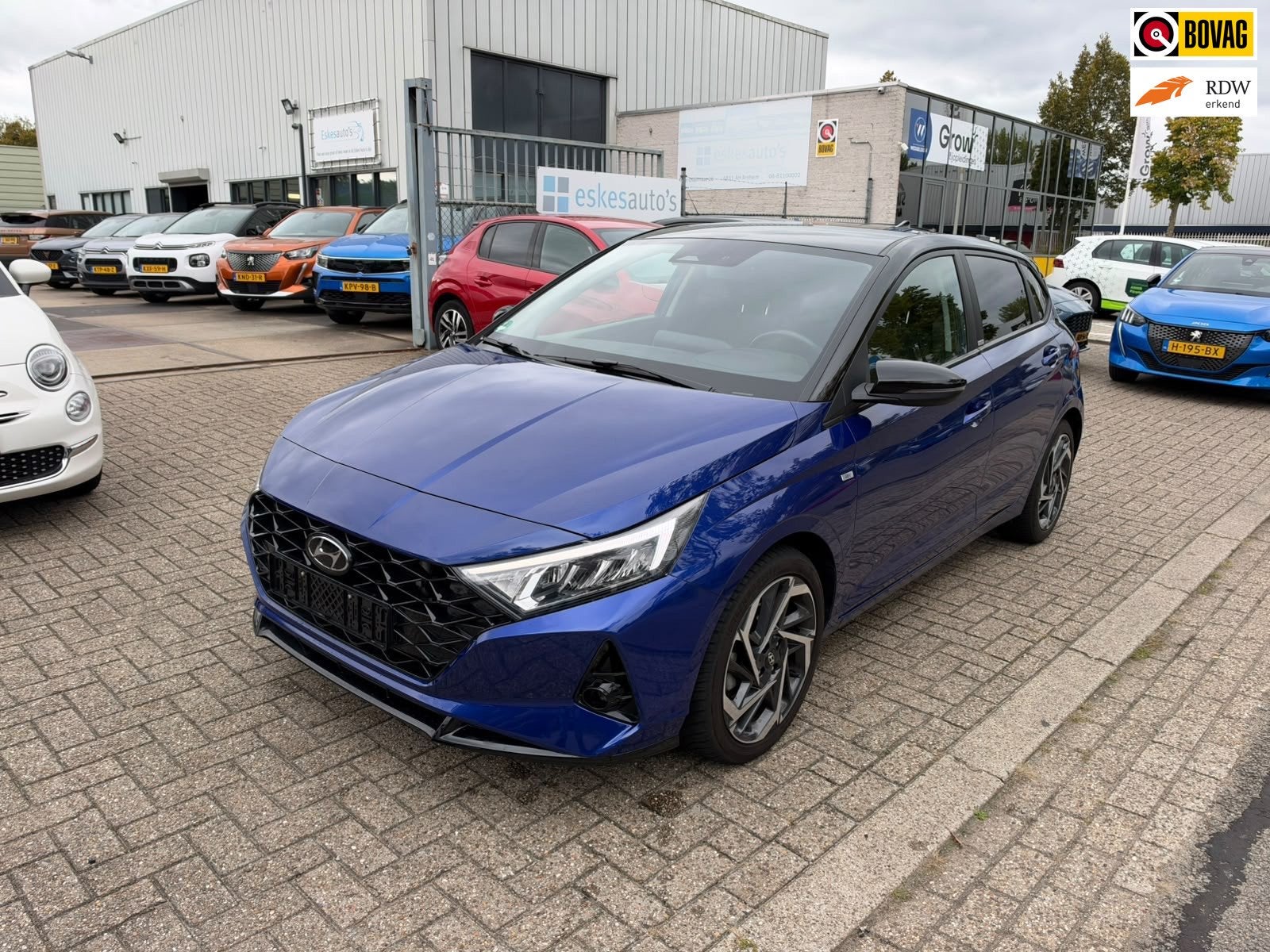 Hyundai I20 1.0 T-GDI Premium Automaat, Navi, Camera, 1ste e, Auto's, Dealer onderhouden, Gebruikt, Blauw, 100 pk