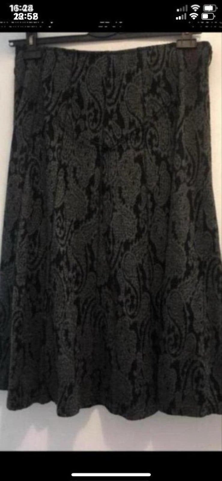 Grijze rok met paisley print maat m, Kleding | Dames, Zo goed als nieuw, Grijs, Boven de knie, Ophalen