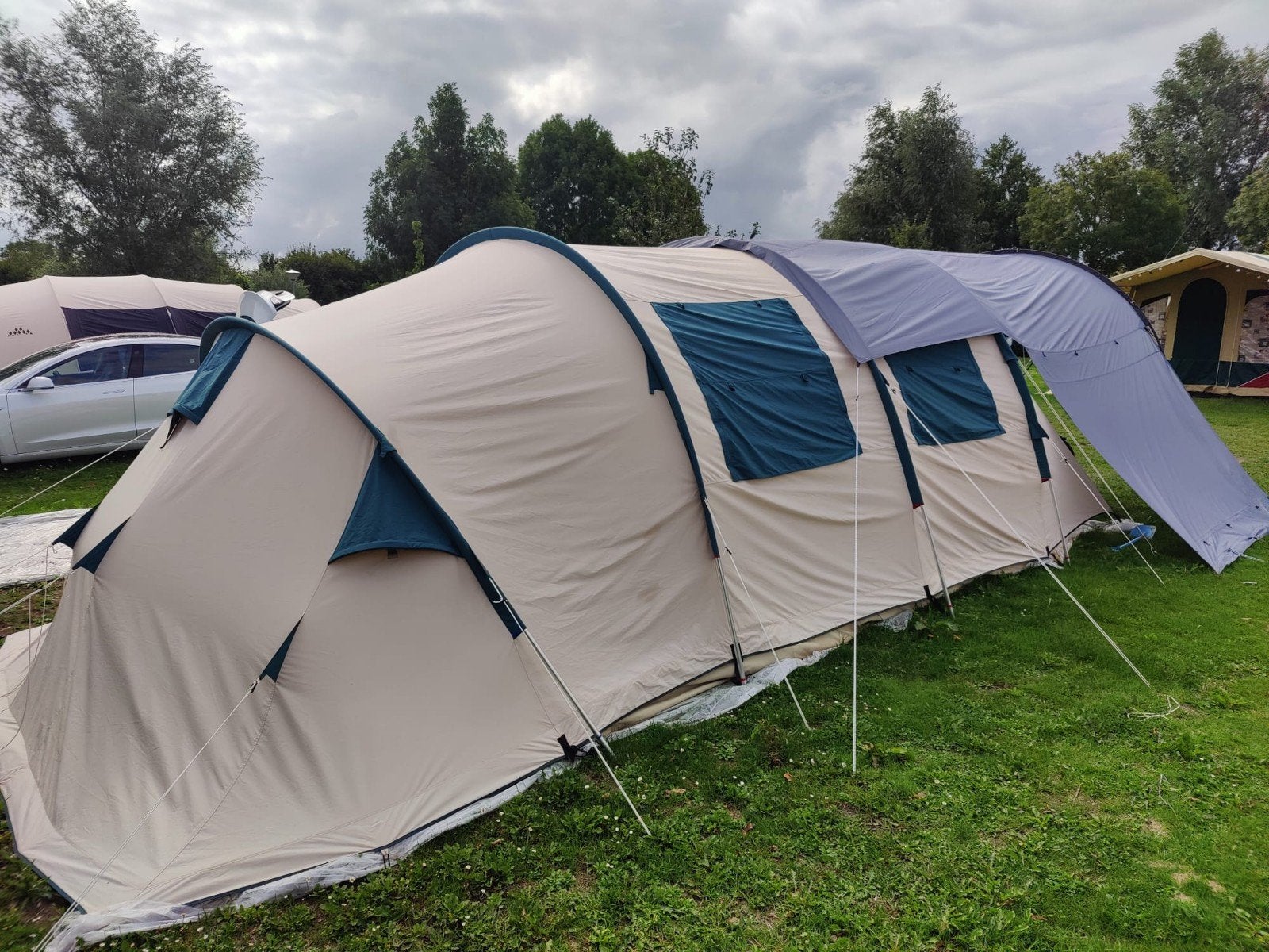 Obelink tunneltent 4 pers met extra luifel, Ophalen, Gebruikt, Tot en met 4