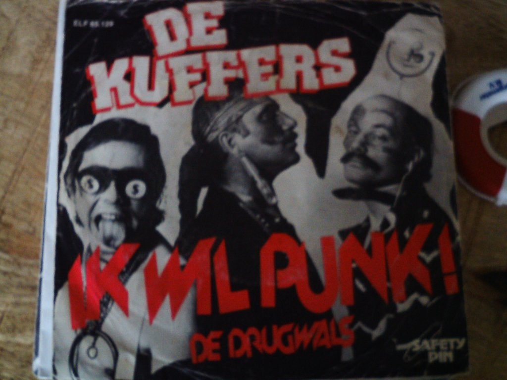 De Kuffers - iK wil Punk! ( 1977)   17a, 7 inch, Ophalen of Verzenden, Zo goed als nieuw, Fotohoes