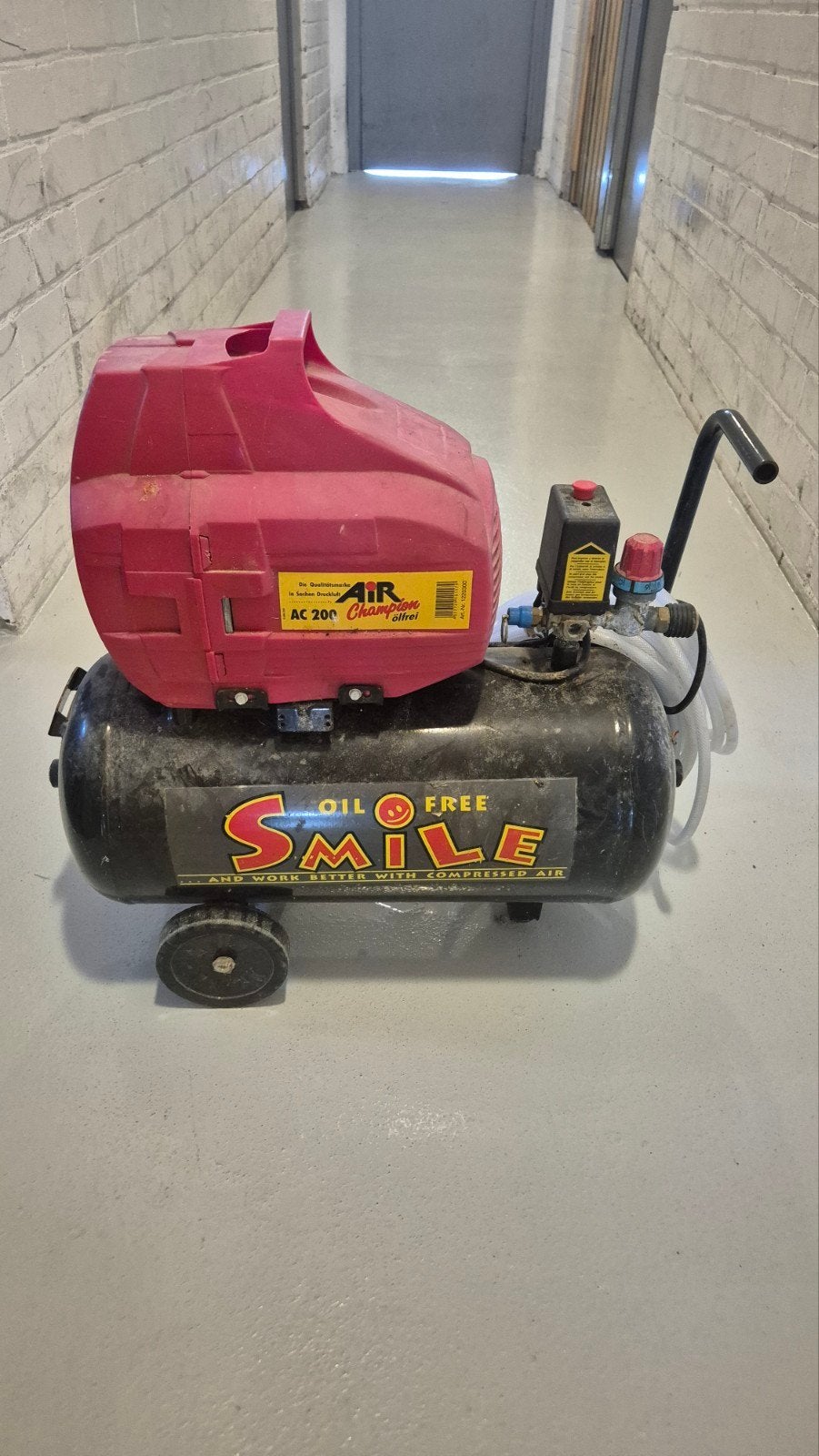 Smile Air Champion AC 200 Olievrije Compressor, Ophalen of Verzenden