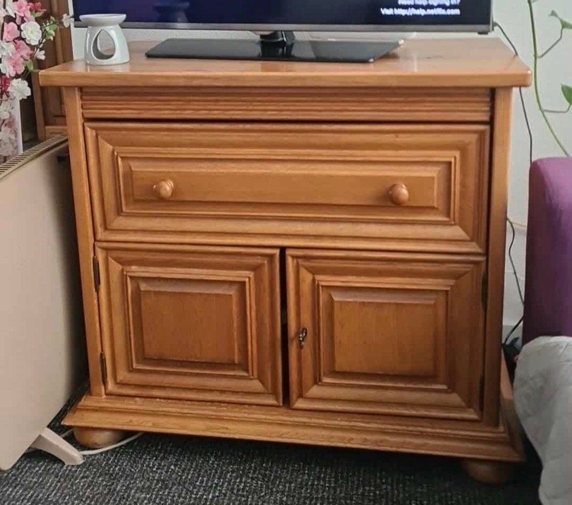 Houten TV-meubel met lade en deurtjes, Ophalen, Gebruikt, 50 tot 100 cm, Minder dan 100 cm