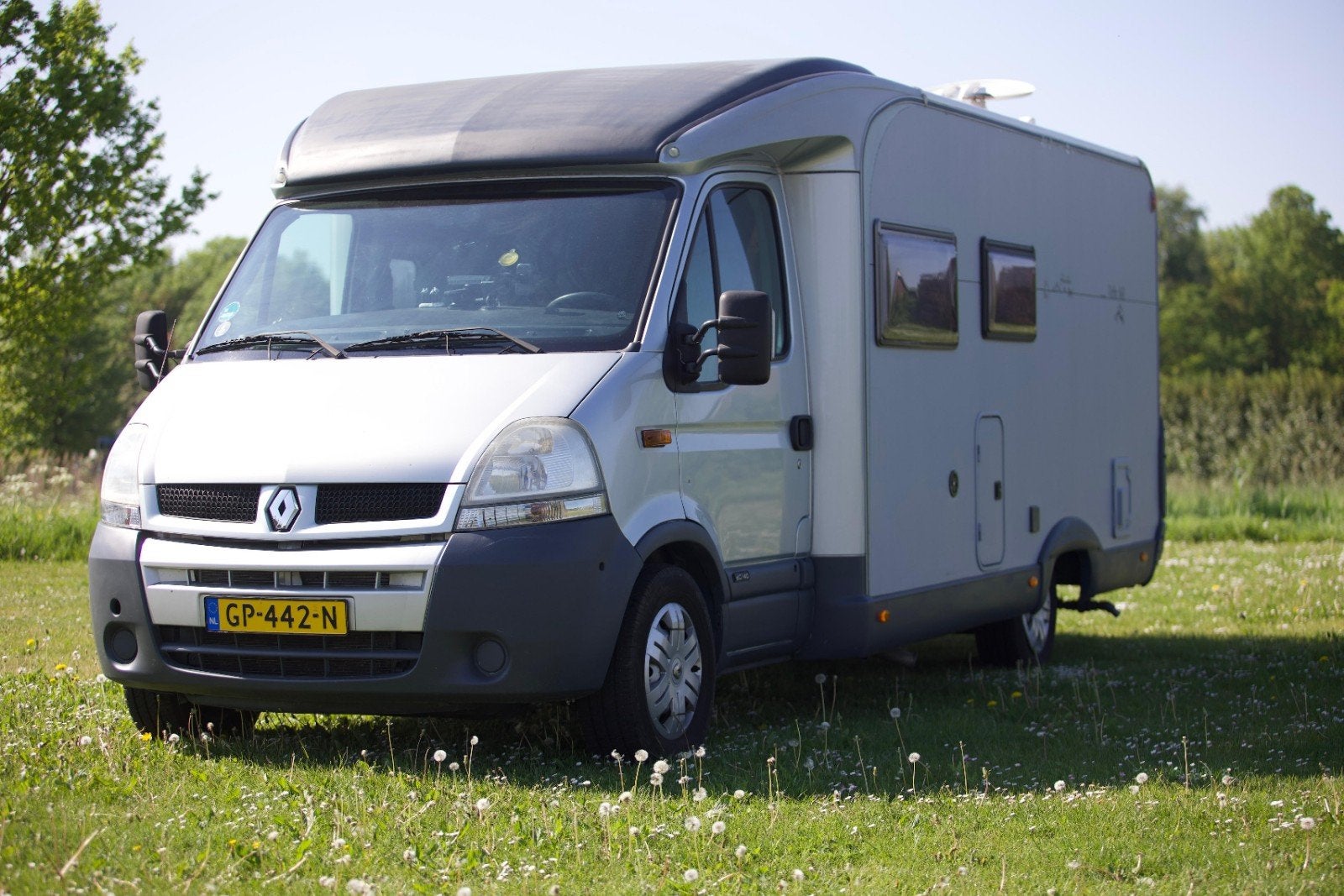 zeer nette Bürstner Camper bj 2005, Caravans en Kamperen, Campers, Particulier, tot en met 4, Half-integraal, Ophalen
