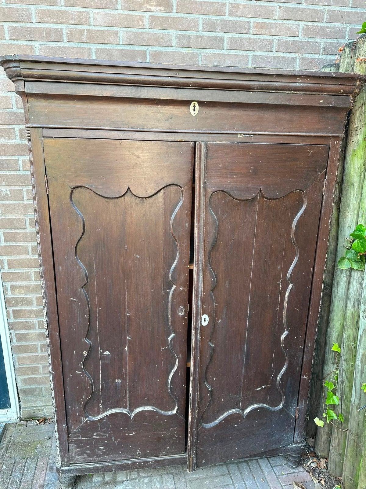 Leuke oude kast te koop, Antiek en Kunst, Antiek | Meubels | Kasten, Ophalen
