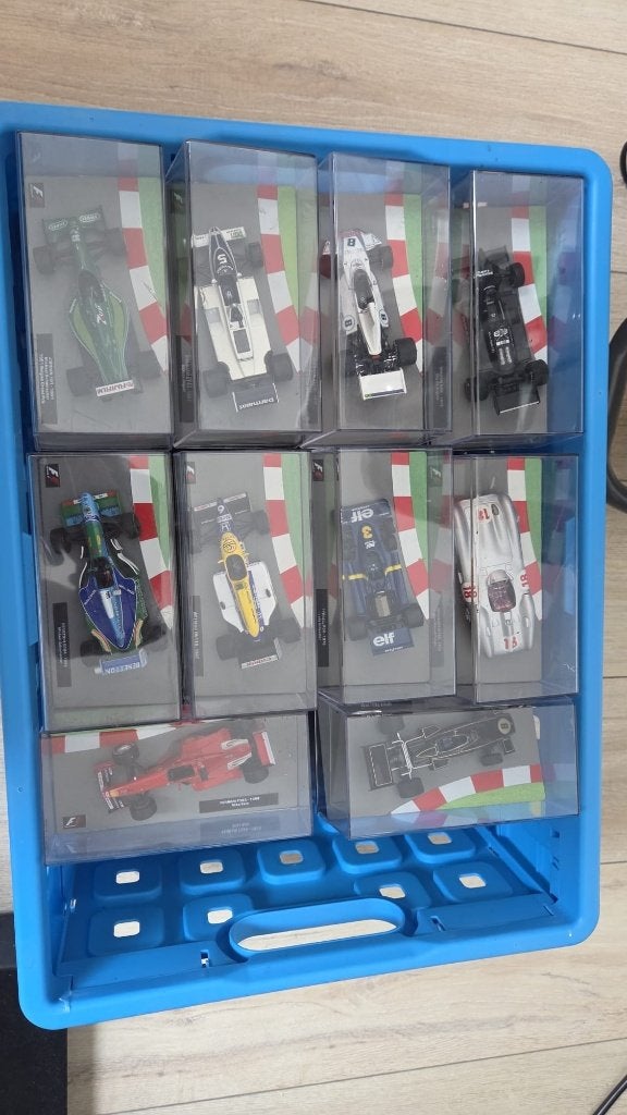 Complete Panini F1 Car Collection (55 edities) + MV helm, Ophalen, Zo goed als nieuw, Auto, Overige merken
