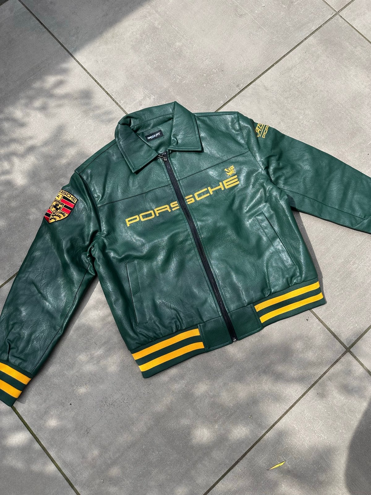 Porsche Leren Jas Maat L - Groen met Gele Details, Ophalen of Verzenden, Zo goed als nieuw, Maat 52/54 (L), Groen
