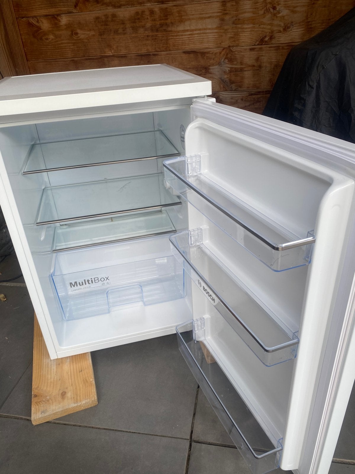 Bosch koelkast, Witgoed en Apparatuur, Koelkasten en IJskasten, 200 liter of meer, Ophalen, Zo goed als nieuw, Zonder vriesvak