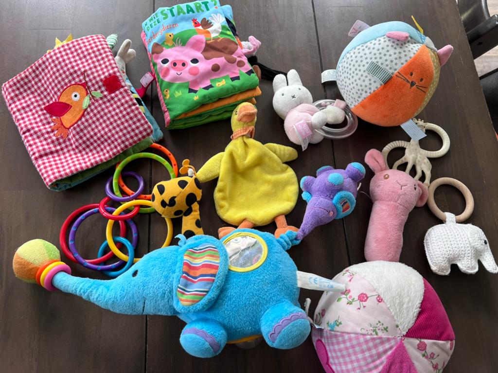 Tas vol babyspeelgoed (voornamelijk HEMA), Ophalen of Verzenden, Gebruikt, Overige typen