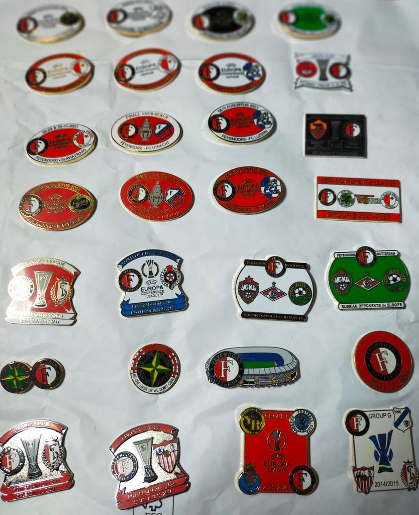 Feyenoord Europa League pins Collectie, Ophalen of Verzenden, Zo goed als nieuw, Sport