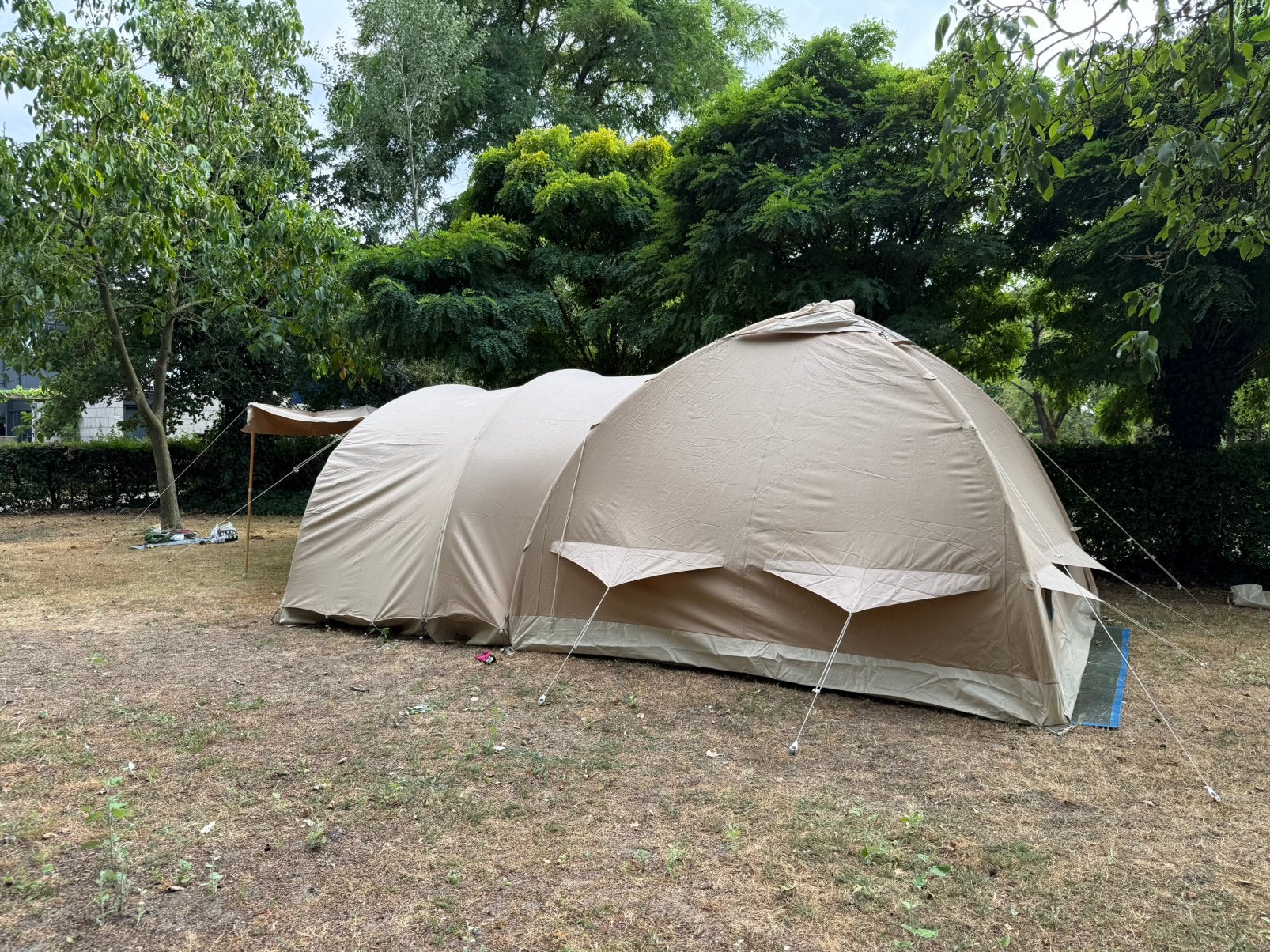 Karsten opblaasbare tent 350x350, Ophalen, Gebruikt