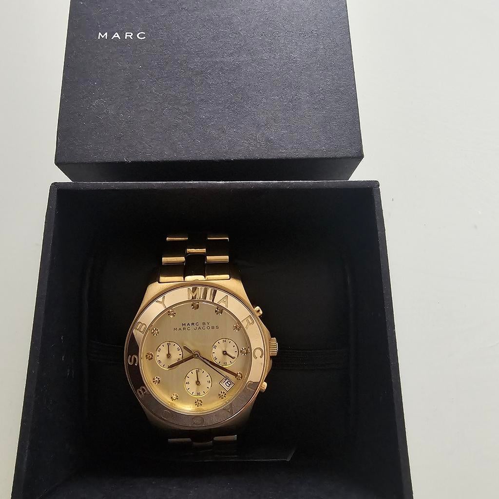 Marc Jacobs Goudkleurig Horloge - Nieuw in Doos, Sieraden, Tassen en Uiterlijk, Horloges | Dames, Overige merken, Polshorloge