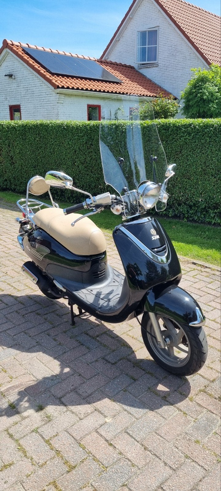 Prachtige zwarte SYM Allo (Snorscooter/Blauw) – 6.787 KM, Ophalen, SYM, Zo goed als nieuw, Benzine