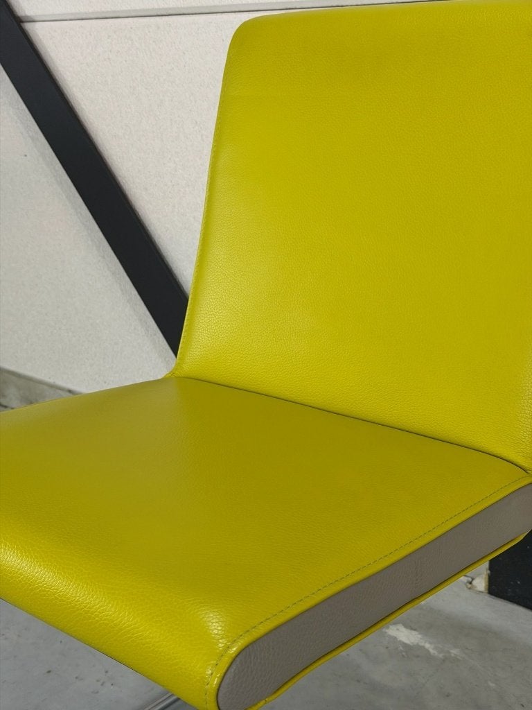 6 Leolux Spring eetkamerstoelen - nieuwstaat, Ophalen, Info@leolux.nl, Zo goed als nieuw, Leolux Furniture Group