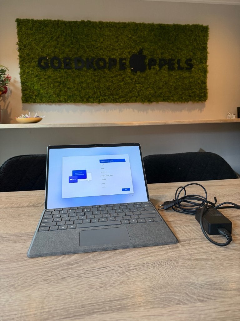 Microsoft Surface Pro 11 elite 16GB 512GB | als nieuw, Ophalen, -, Microsoft, Evert Van De Beekstraat 354, 1118 CZ Schiphol