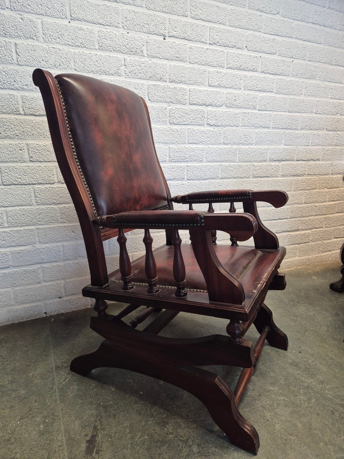 Antieke Schommelstoel met Leren Bekleding, Ophalen