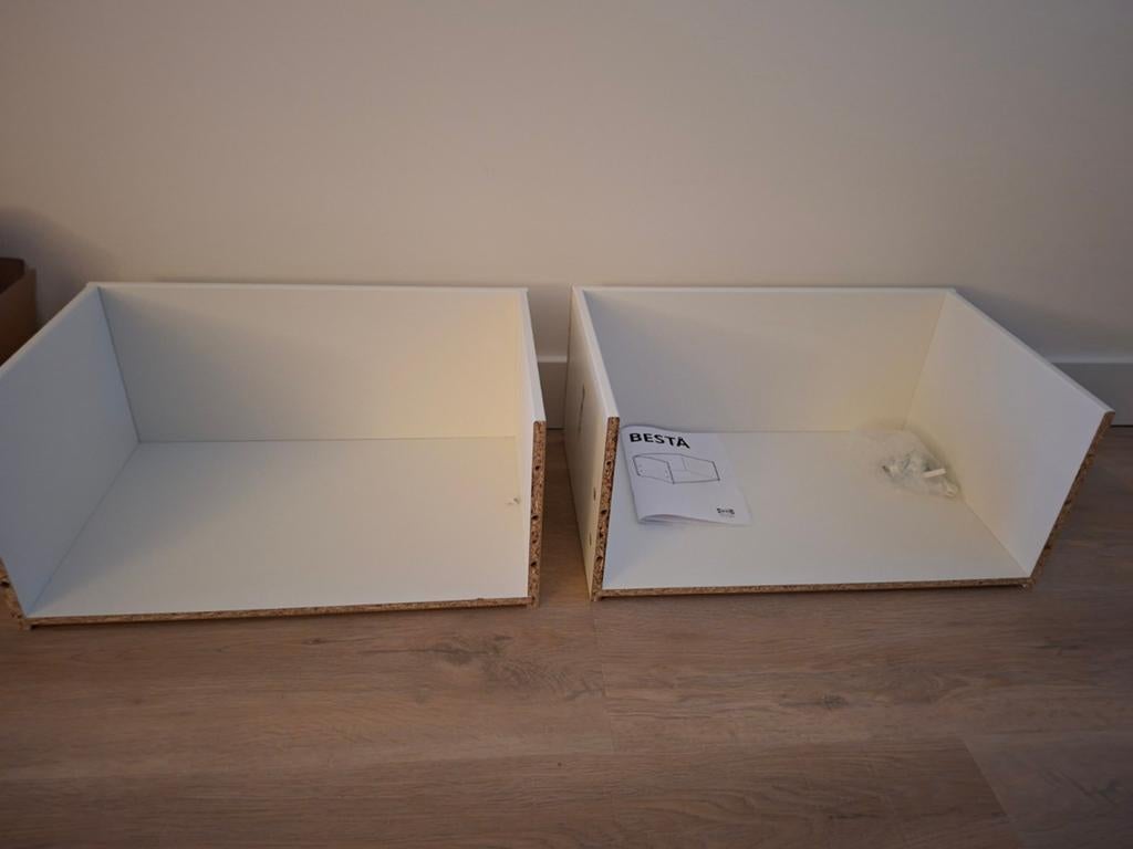 Twee Ikea Besta lades zonder front, Ophalen, 25 tot 50 cm, 50 tot 100 cm