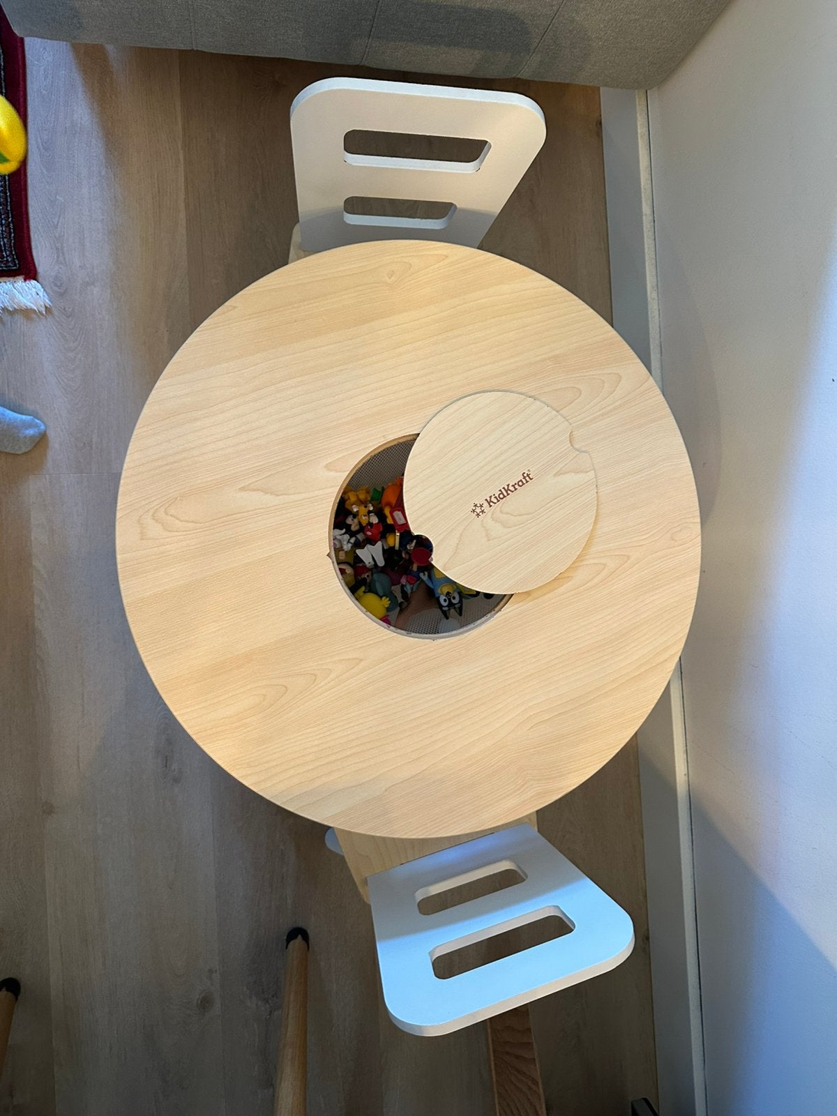 KidKraft Speeltafel met 2 stoelen en opbergruimte, Ophalen, Gebruikt, Tafel(s) en Stoel(en)