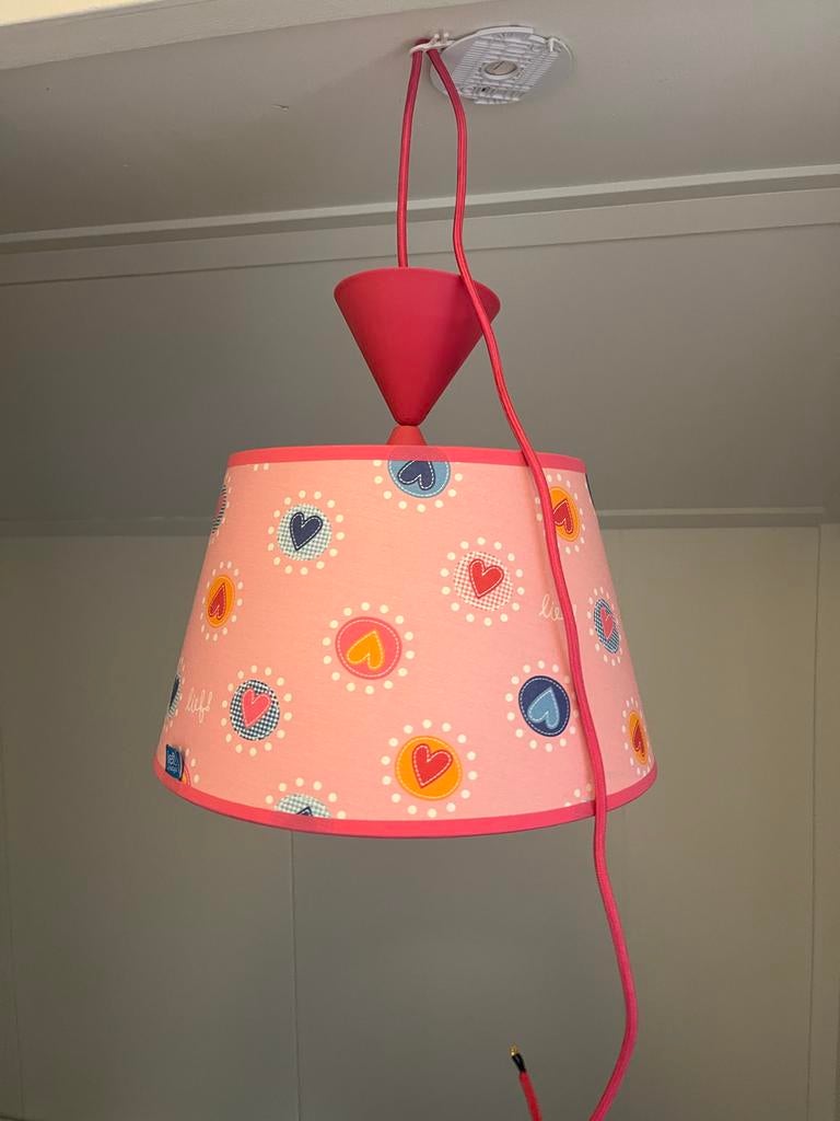 Lief kinderlamp met hartjes - Roze hanglamp, Ophalen, Gebruikt, 50 tot 75 cm, Lief