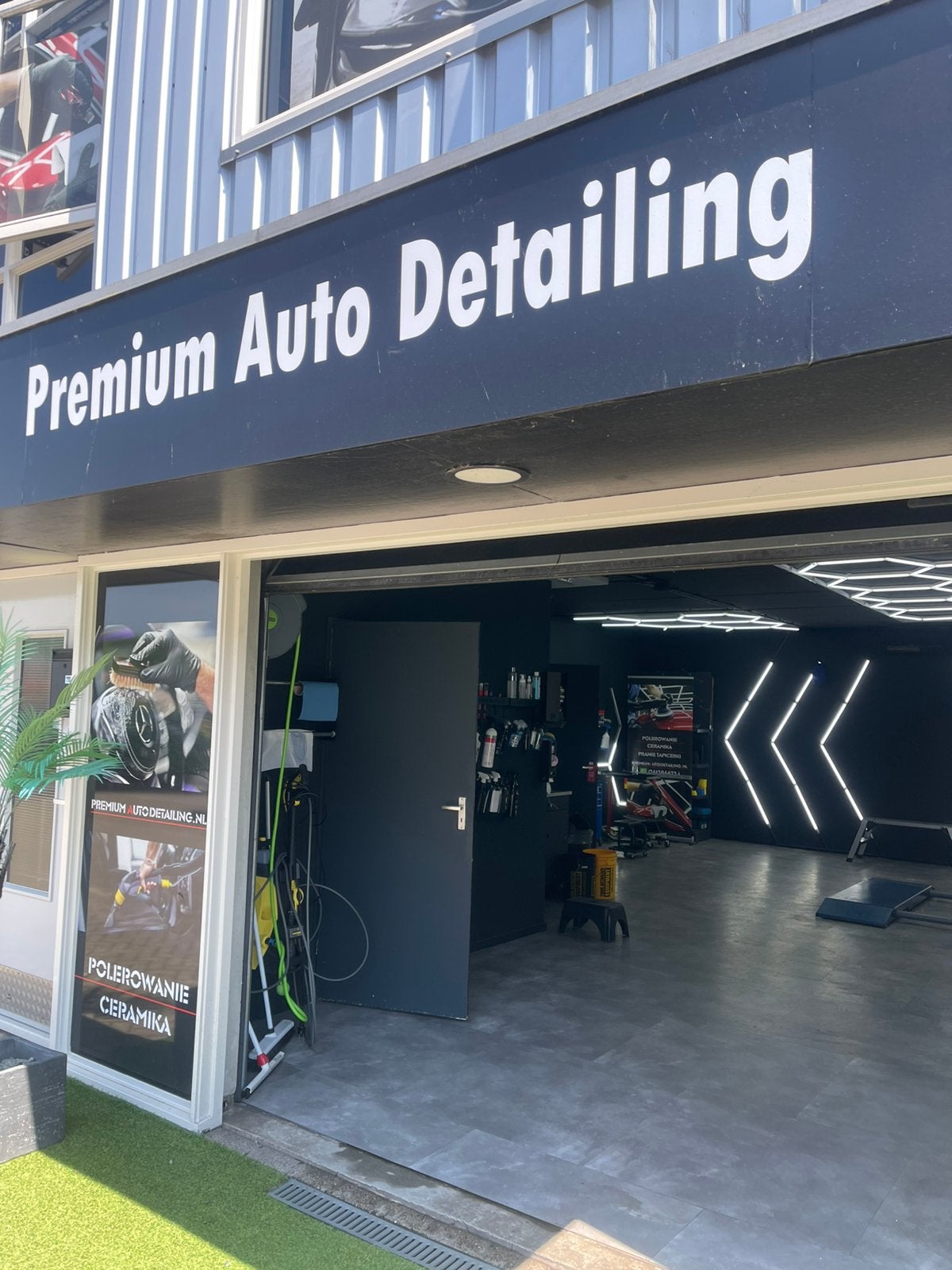 Te Koop / Overname: Carwash & Detailingbedrijf Tilburg, Ophalen