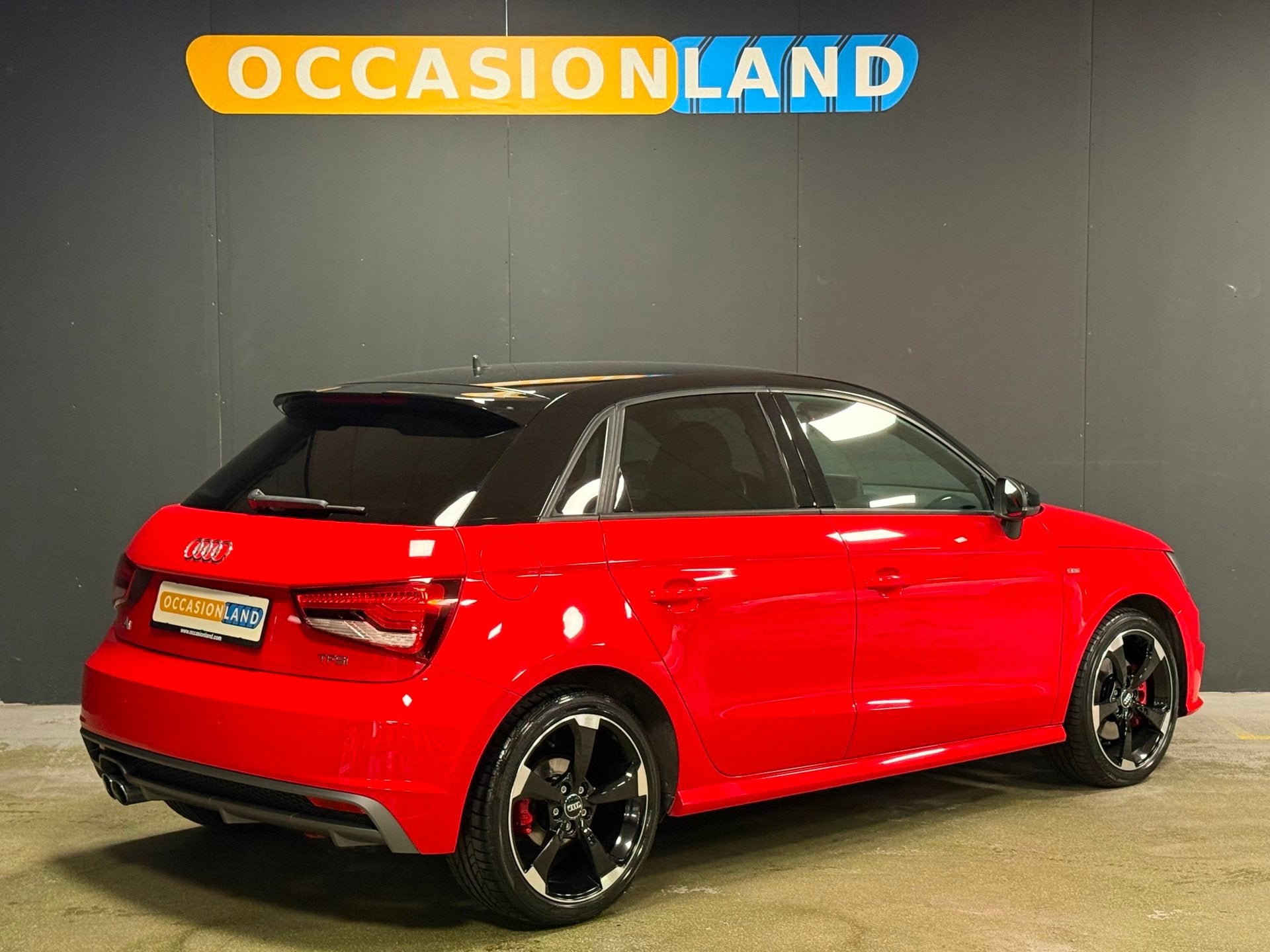 Audi A1 Sportback 1.4 TFSI S-Line |LED|DSG|STOELV|NAVI|LEDER, Automaat, Zwart, Navigatiesysteem, Bedrijf