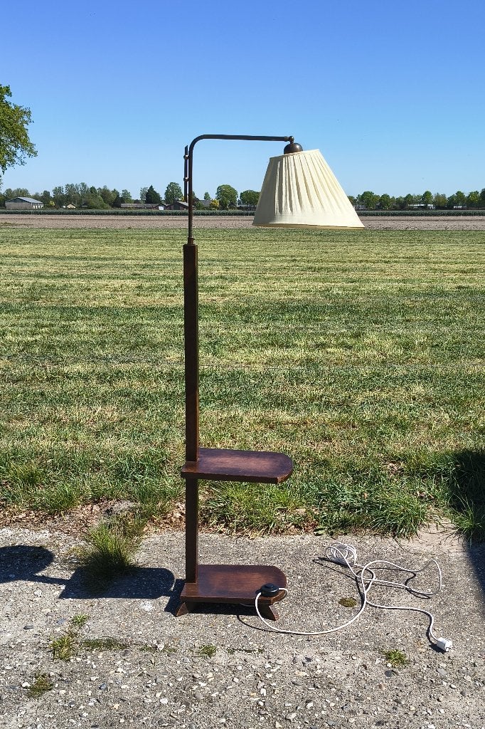 Vintage staande schemerlamp met tafeltje, 160 cm, Huis en Inrichting, Lampen | Vloerlampen, Ophalen, Gebruikt, Onbekend, Onbekend