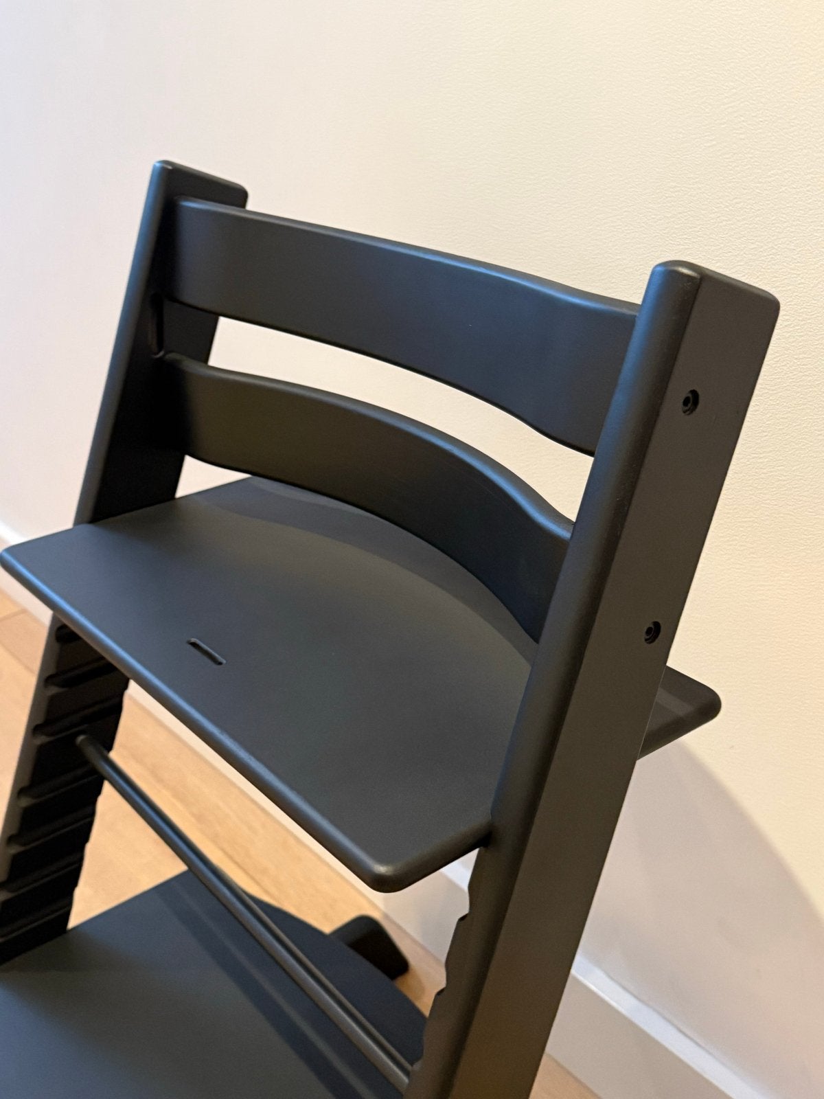 Foto 2 van Tripp Trapp Stokke kinderstoel - Nieuw model