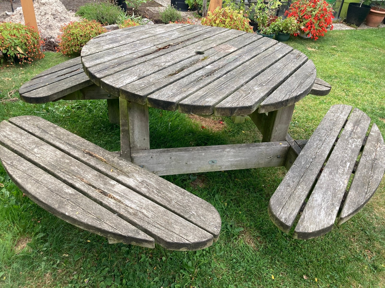 Grote Talen ronde picknick bank, Tuin en Terras, Ophalen, Gebruikt, Rond, Hout