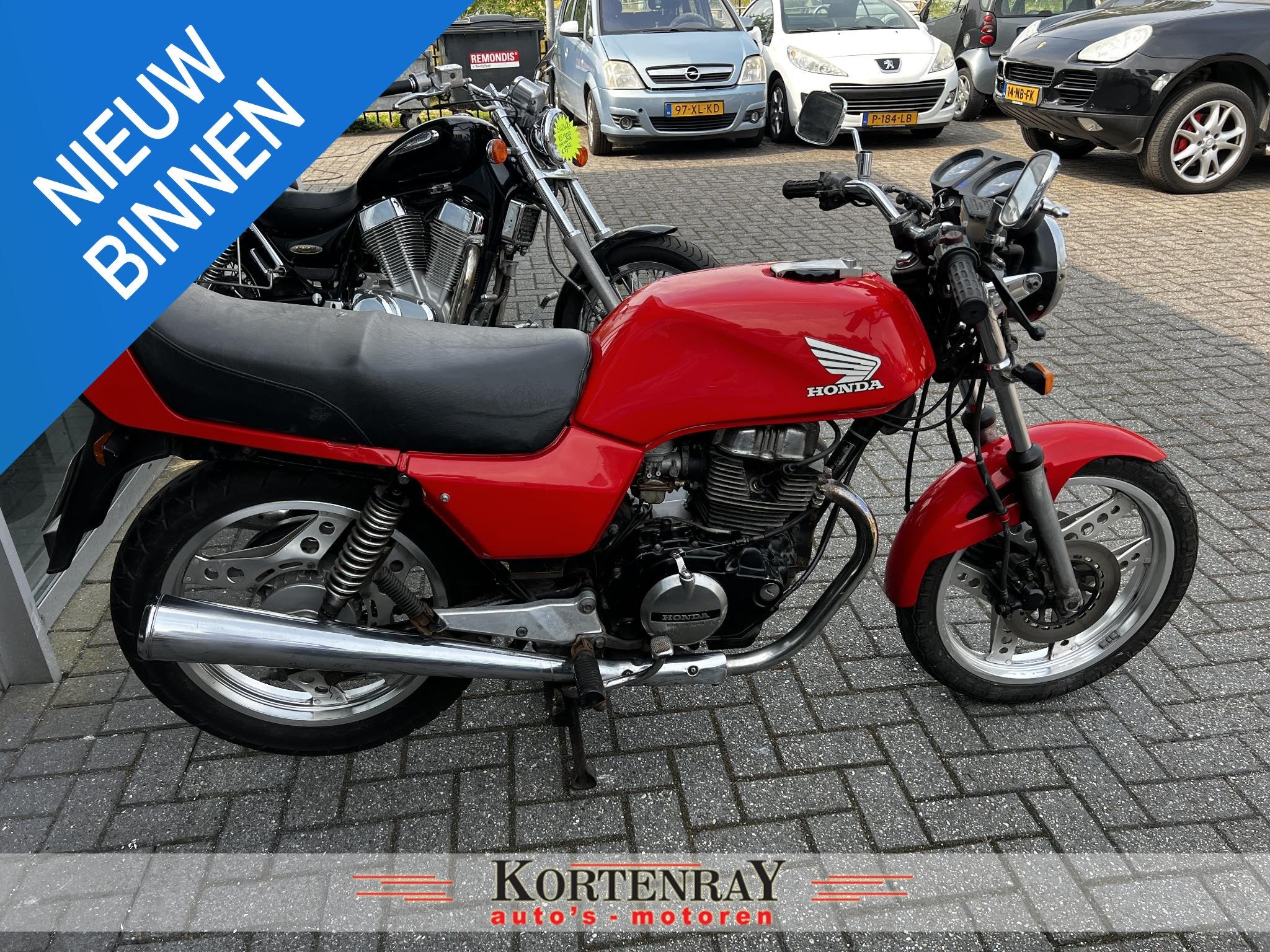 Honda CB 400 N / T klasieker, 46 jaar oud en in topconditie!, Rivium Boulevard 222-11
2909 LK  Capelle aan den Ijssel, NL, 395 cc