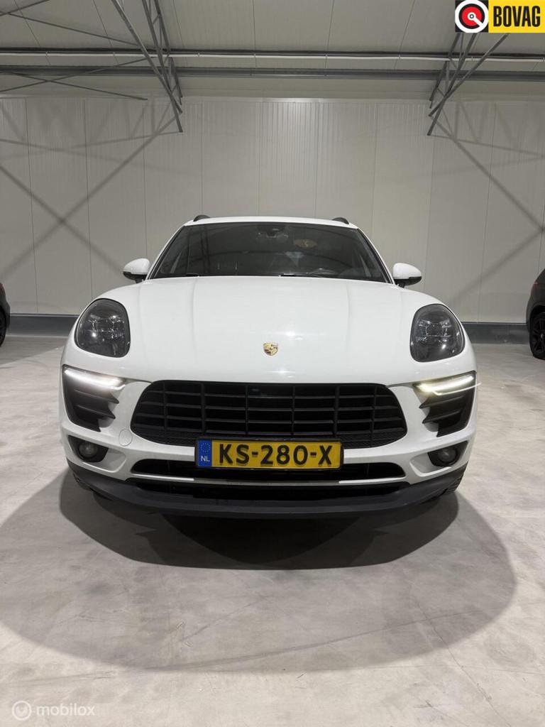 Porsche Macan 2.0, Auto's, Porsche, Automaat, Euro 6, 4 cilinders, Wit