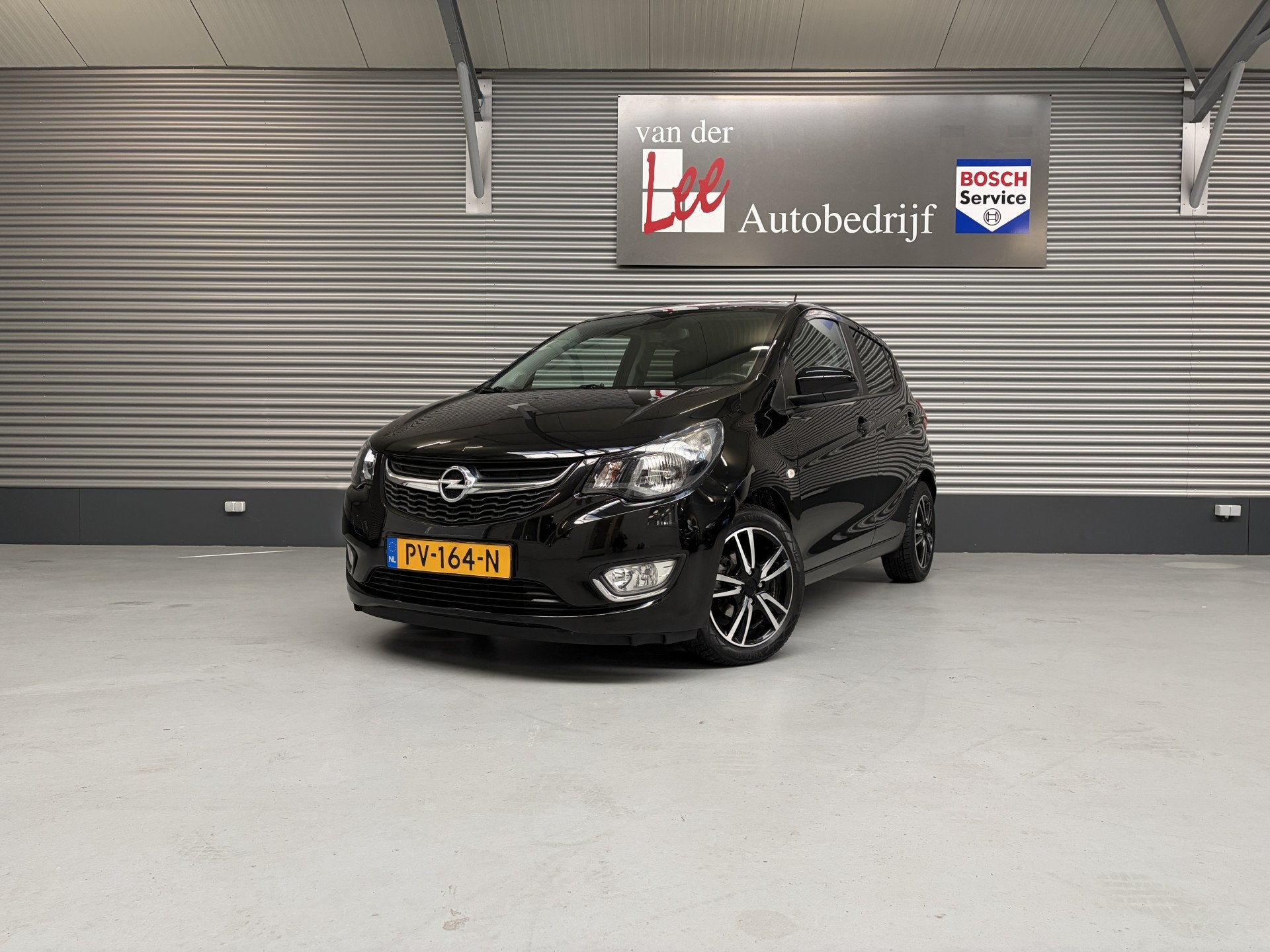 Opel KARL 1.0 ECO INNOVATION/CARPLAY/CLIMA/PDC/STOEL VERW/1E, Verwarmde buitenspiegels, Gebruikt, Leder en Stof, Zwart