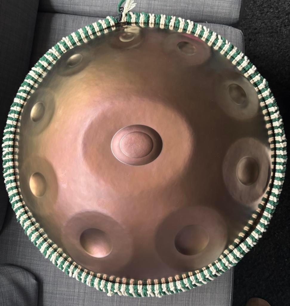 Handgemaakte Lidah F Pygmy 10 handpan + tas en standaarden, Ophalen, Zo goed als nieuw, Melodische percussie
