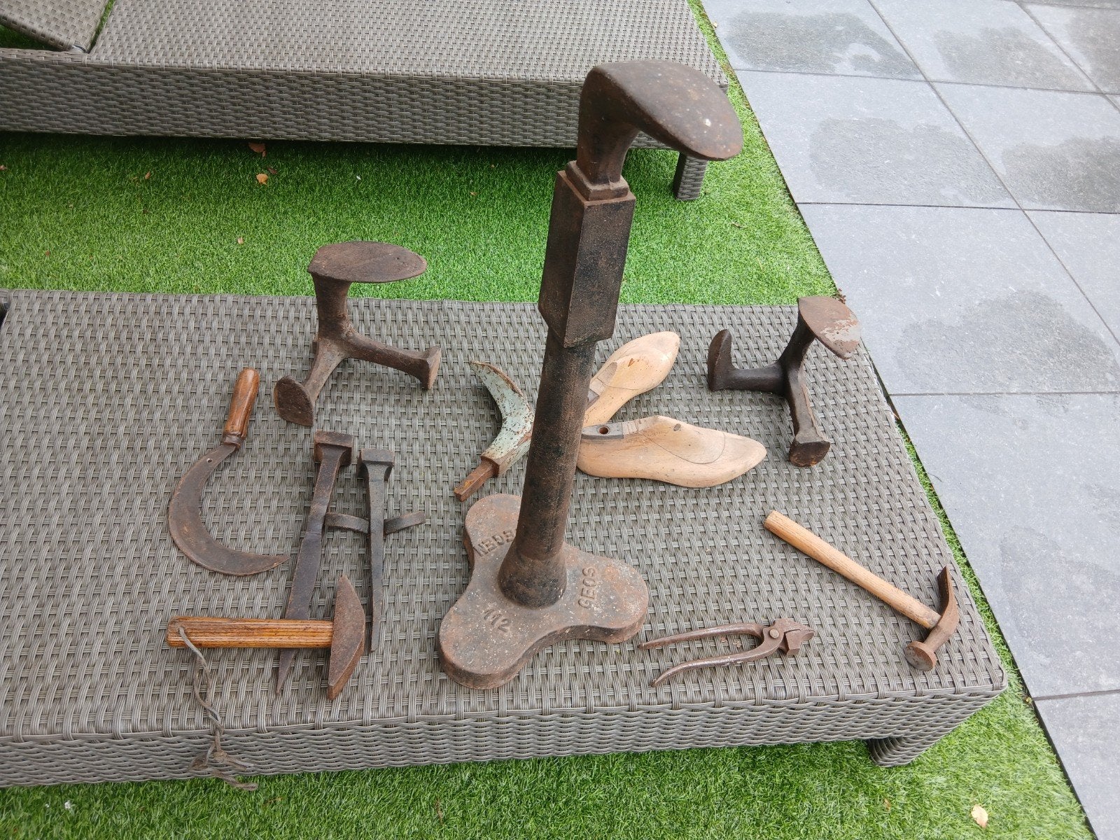 Antiek schoenmakersgereedschap - complete set, Ophalen