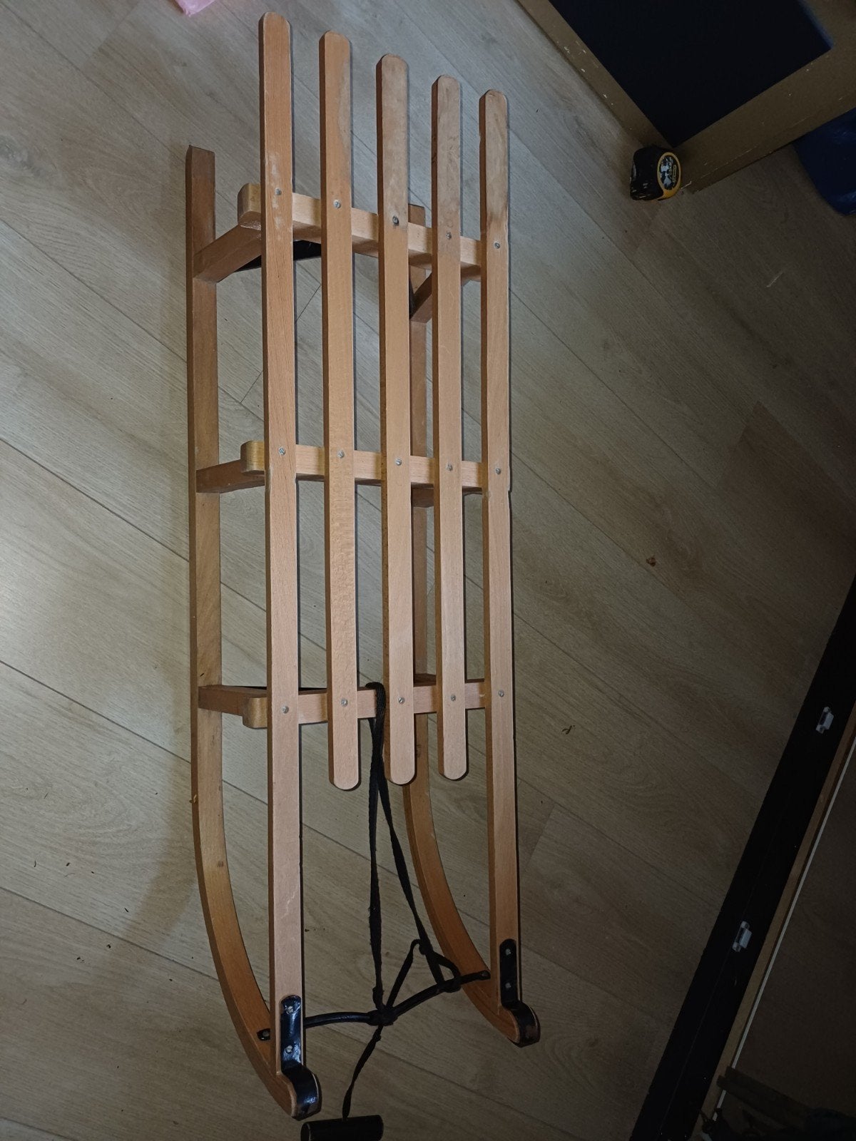 Houten slee met trekkoord - Klassiek model, Ophalen, Zo goed als nieuw, Hout